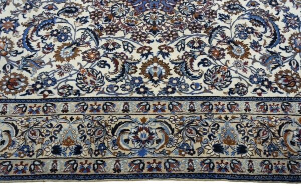 BEAUTIFUL HAND KNOTTED NAIN 9LA PERSIAN CARPET. - Image 13