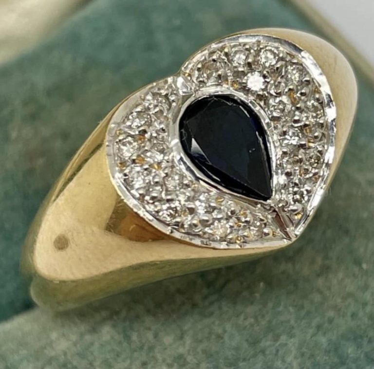 18kt gold cocktail ring vintage sapphire and diamonds